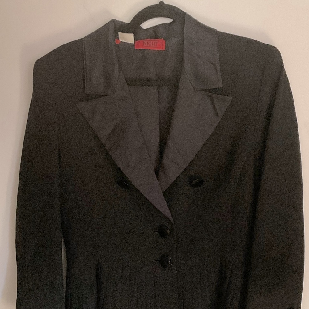Luxury Vintage Valentino Night black jacket with peplum PtP 20”